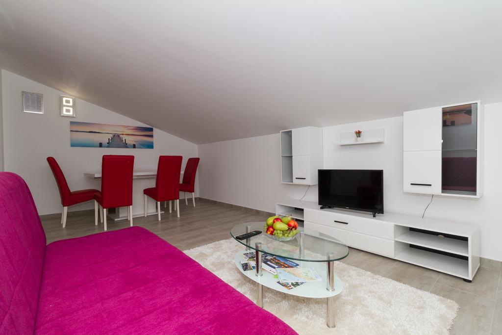 Apartments Villa-Ines Center Vodice Exteriér fotografie